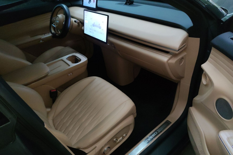 Exceed Stellar Era ET 2024 car image #27