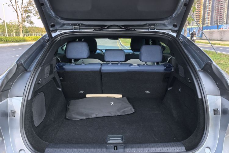 Xpeng G6 2023 صورة سيارة #27