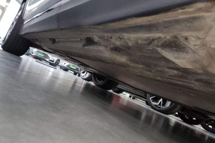 Mercedes-Benz EQA Class 2022 immagine di auto #27