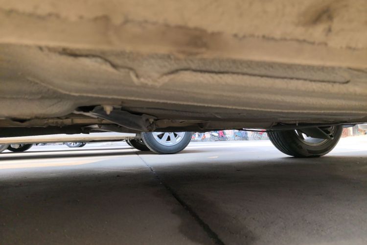 Volkswagen Gran Lavida 2015 car image #27