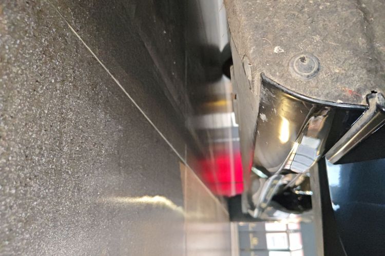 Denza Z9 2024 #27 Denza Z9 2024 car image #27