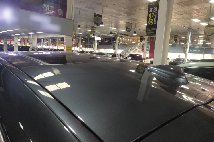 BMW X6 2020 car image #27