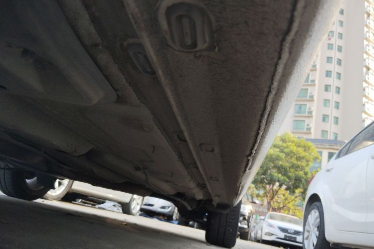 Skoda Rapid Spaceback 2017 car image #27