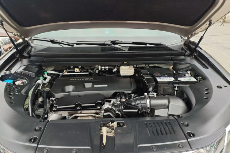 Honda UR-V 2018 immagine di auto #27