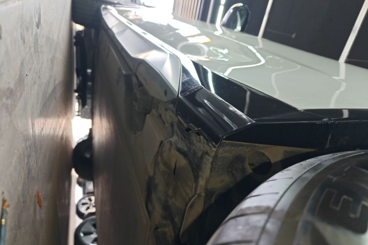 BMW iX1 2025 #27 BMW iX1 2025 صورة سيارة #27