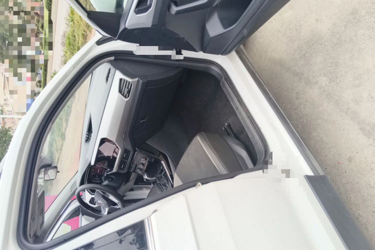 Tacqua 2023 car image #27