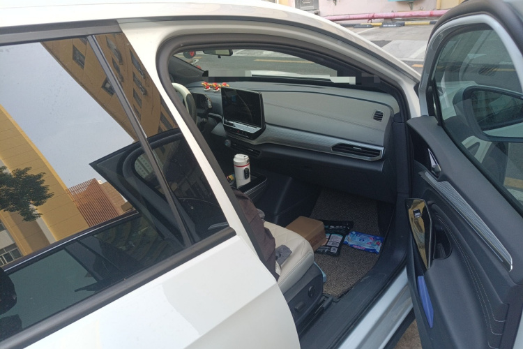 Volkswagen ID.4 Crozz 2024 car image #27