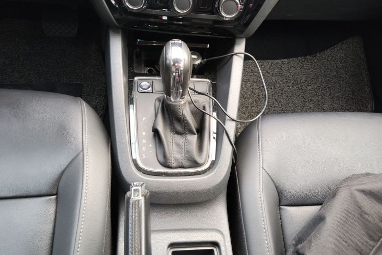 Volkswagen Sagitar 2016 #27 Volkswagen Sagitar 2016 immagine di auto #27