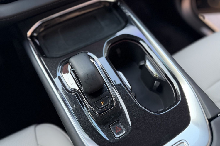 极氪 极氪009 2024 汽车图片 #27