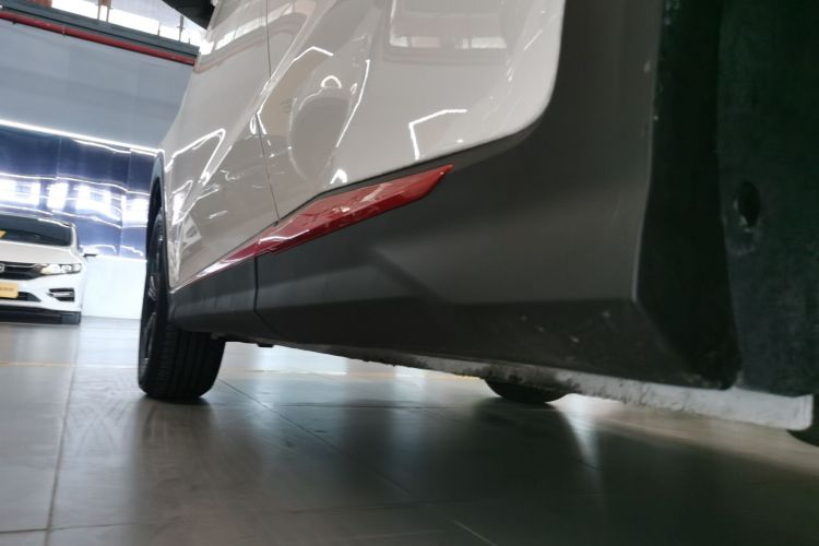 Jetour X70 2025 car image #27
