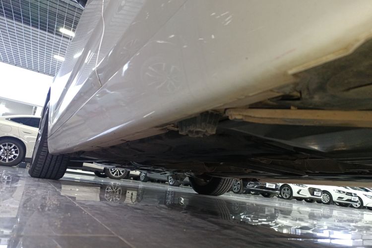 BMW 2 Series Tourer 2018 car image #27