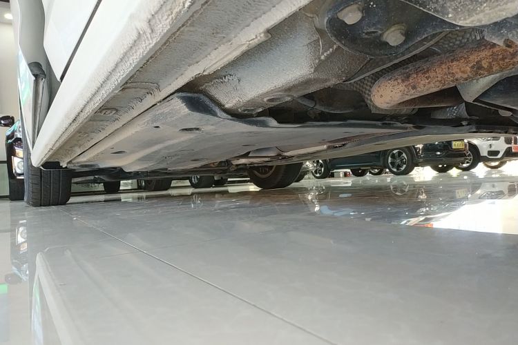 Volkswagen Bora 2021 car image #27