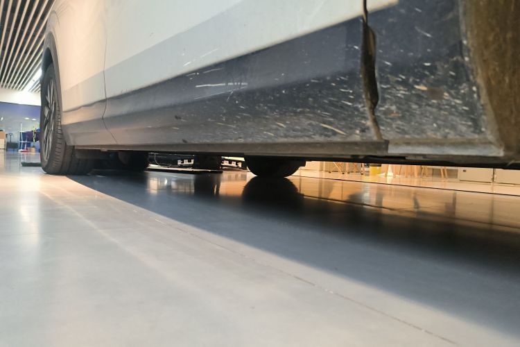 极氪 极氪MIX 2024 汽车图片 #27