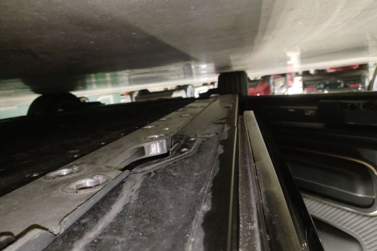 极氪 极氪MIX 2024 汽车图片 #27