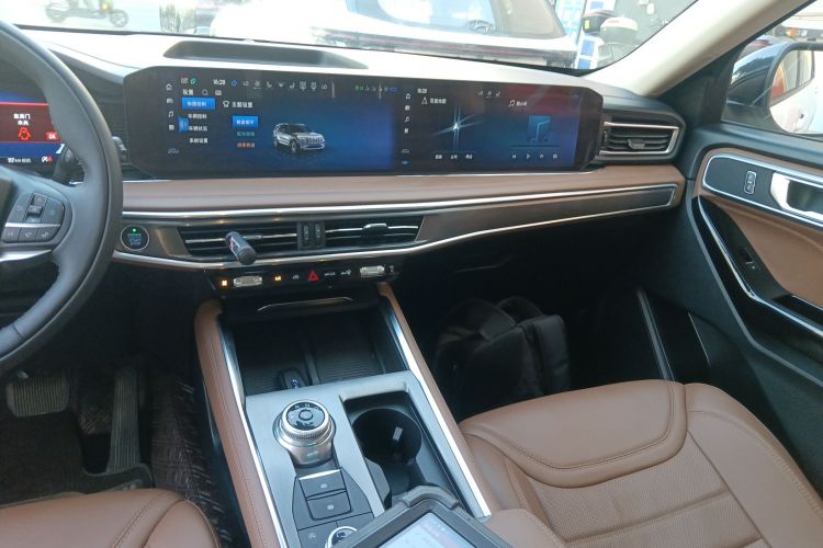 Ford Explorer 2022 car image #27