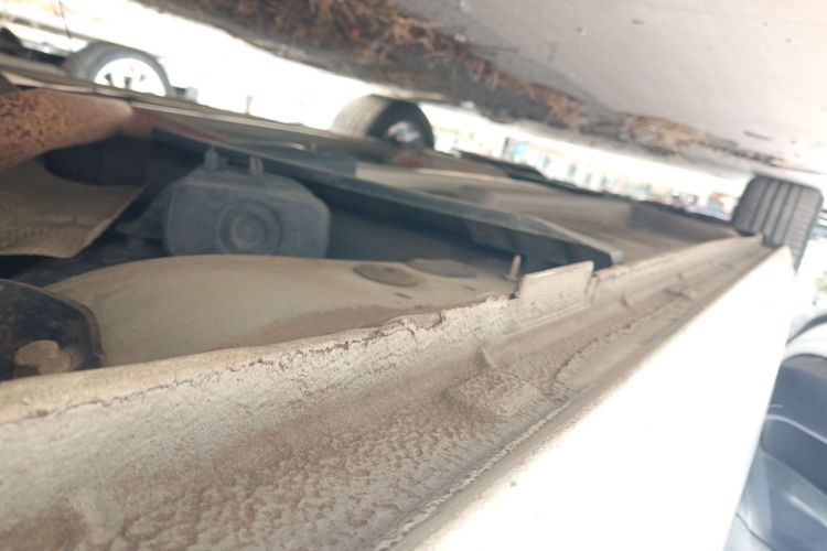 Citroen C4L 2017 car image #27