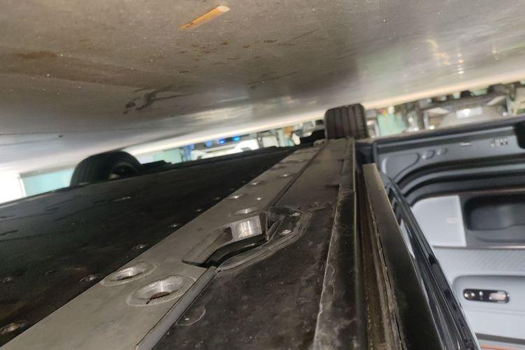 极氪 极氪MIX 2024 汽车图片 #27