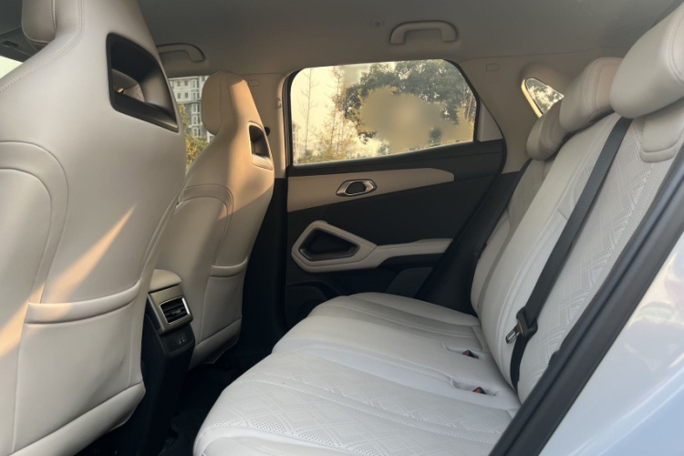 BYD YuanUP 2025 car image #27