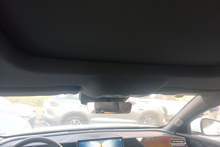 BYD Qin L 2025 #27 BYD Qin L 2025 car image #27