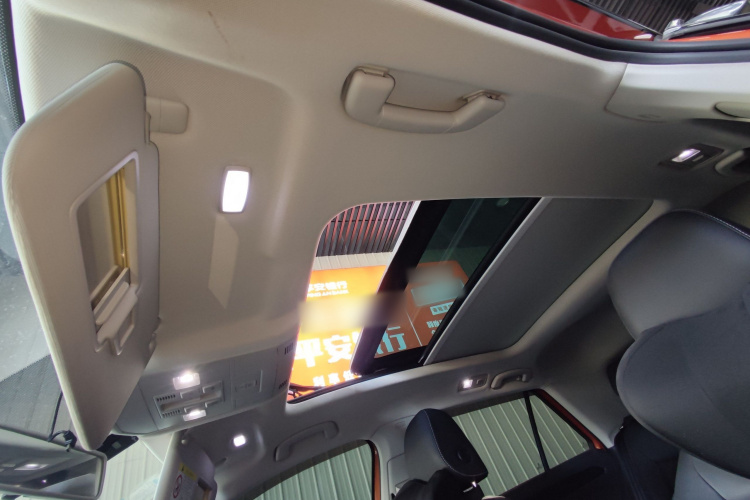 T-Roc 2018 car image #27