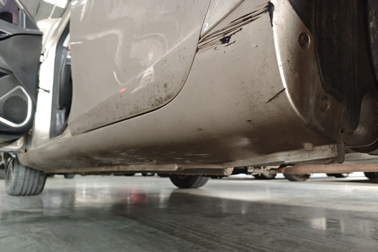 GEELY Emgrand 2019 car image #27