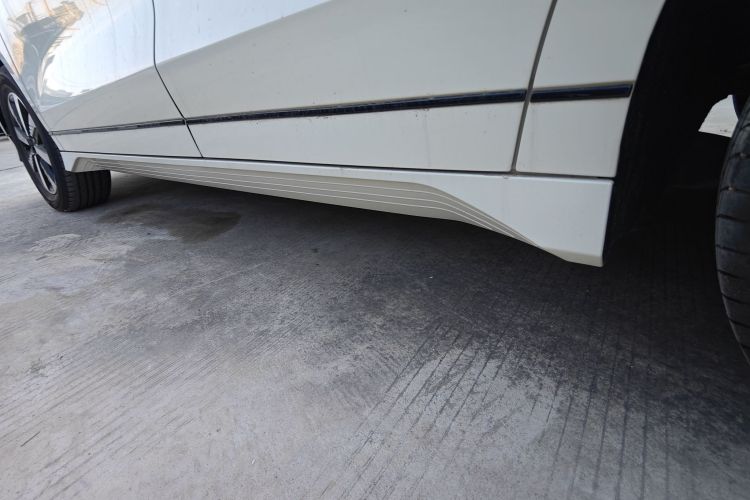 BYD e2 2024 #27 BYD e2 2024 صورة سيارة #27