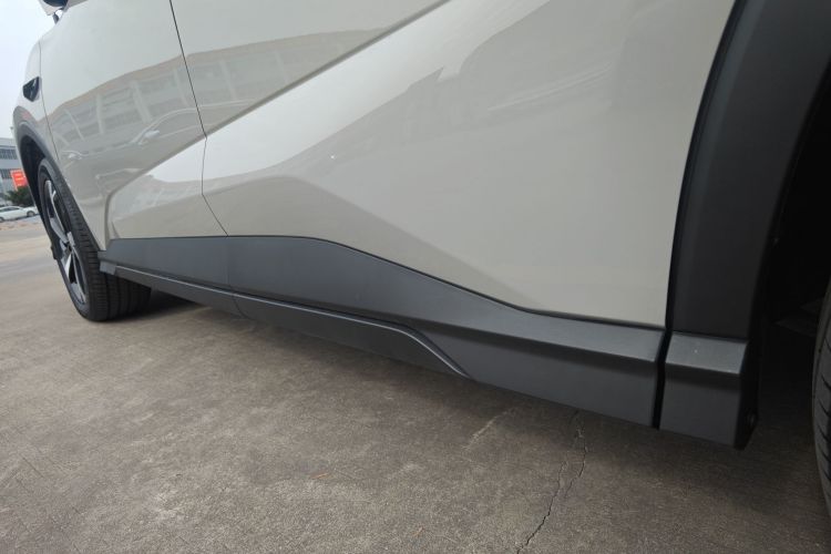 BYD Sea Lion 05 DM-i 2025 image de voiture #27