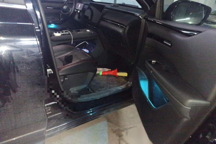 SWM斯威汽车 斯威G01Pro 2025 汽车图片 #27