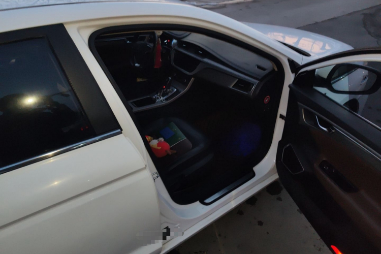 GEELY Emgrand GL 2018 car image #27