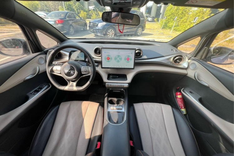 BYD Dolphin 2023 car image #27
