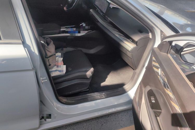 GEELY Emgrand L HiP 2023 #27 GEELY Emgrand L HiP 2023 immagine di auto #27