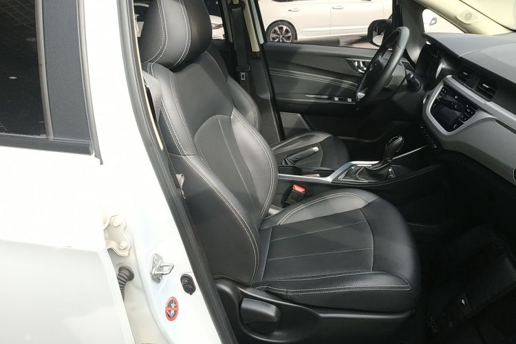 Vision X3 2020 car image #27
