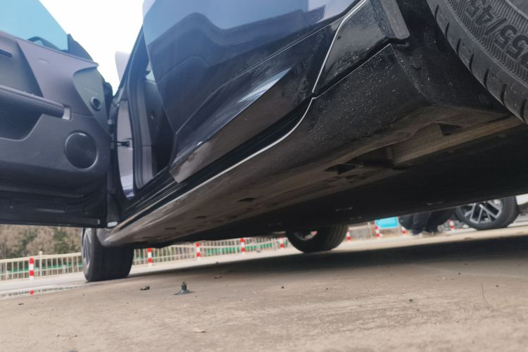 Avatr 06 2025 car image #27