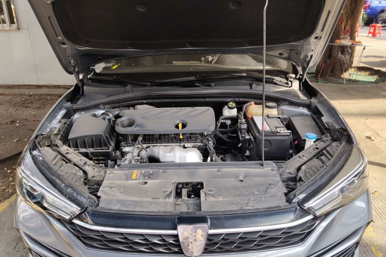 Roewe i5 2023 #27 Roewe i5 2023 car image #27