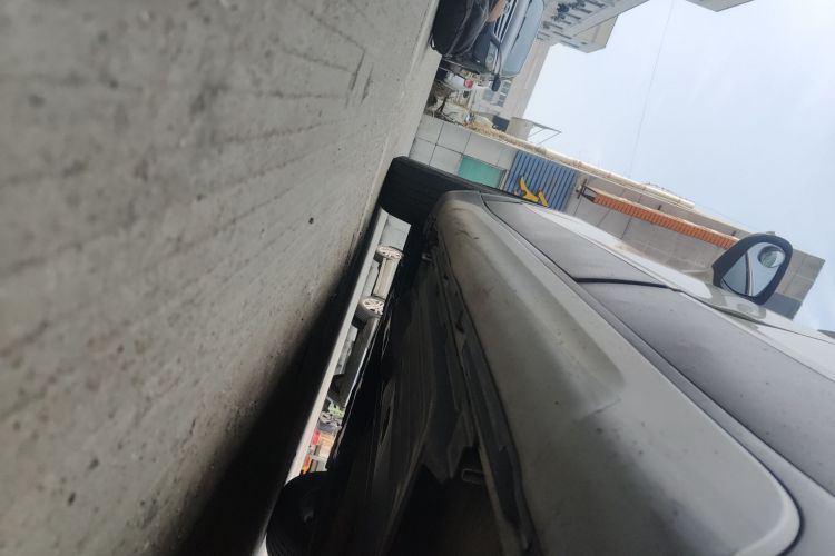 Suzuki S-Cross 2014 immagine di auto #27