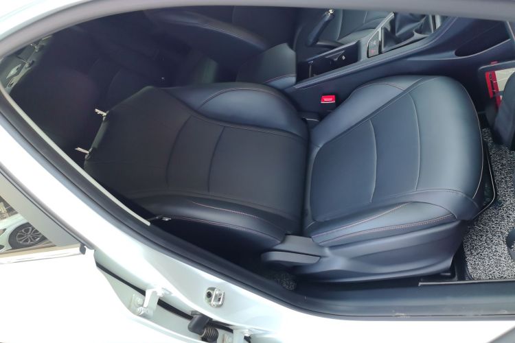 Roewe i5 2023 изображение автомобиля #27