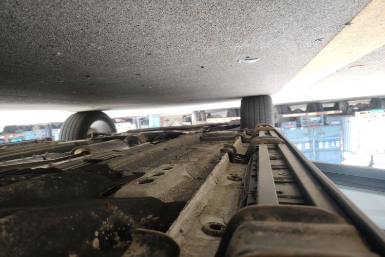 GEELY Boyue L 2024 car image #27