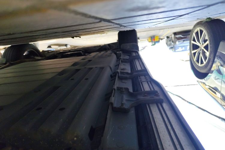 BYD Tang New Energy 2019 #27 BYD Tang New Energy 2019 car image #27