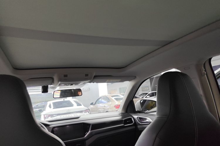 Volkswagen T-Cross 2022 car image #27