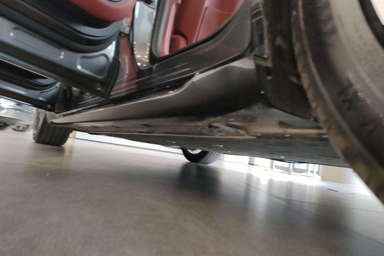 Avatr 06 2025 car image #27