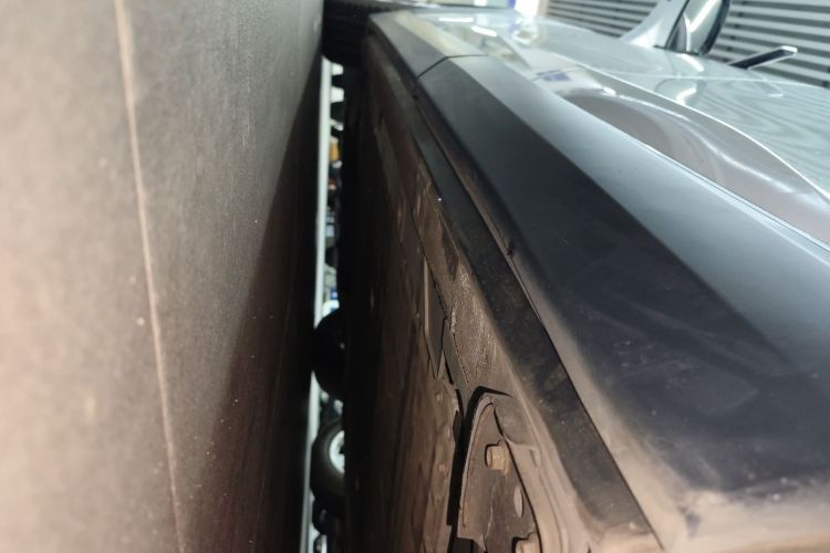 NIO ES8 2021 car image #27