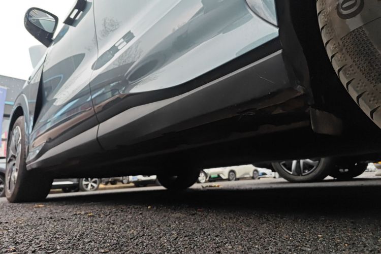 BYD Tang L 2025 immagine di auto #27