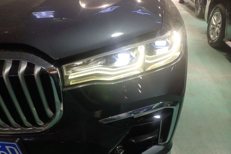 BMW X7 2020 صورة سيارة #27
