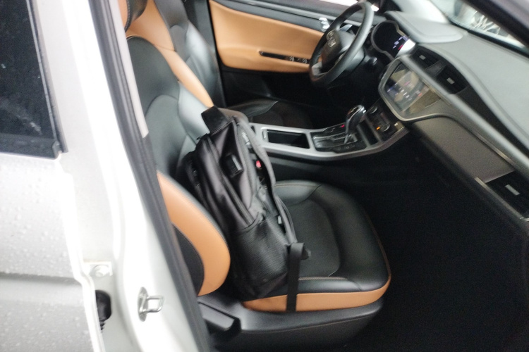 GEELY Emgrand GL 2020 car image #27