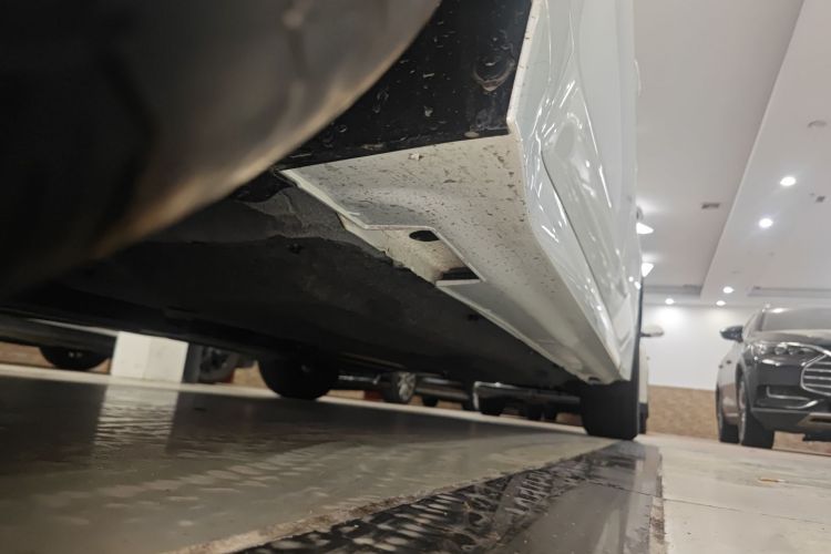 Kia K5 2025 car image #27