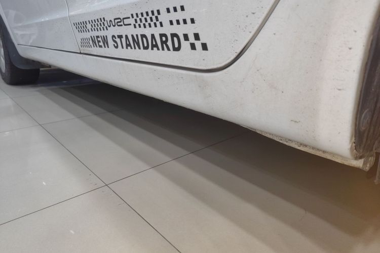 GEELY Vision 2018 imagen de coche #27