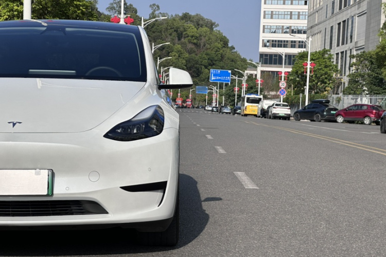 特斯拉 Model Y 2022 汽车图片 #27