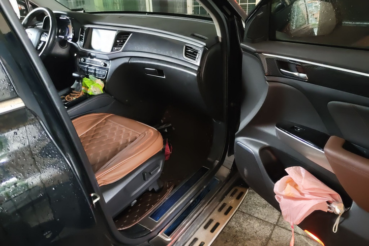 GAC Trumpchi GS7 2018 car image #27