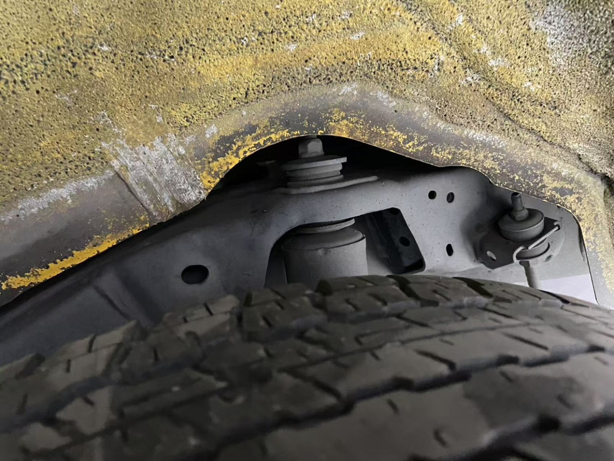 Toyota FJ Cruiser 2018 immagine di auto #27