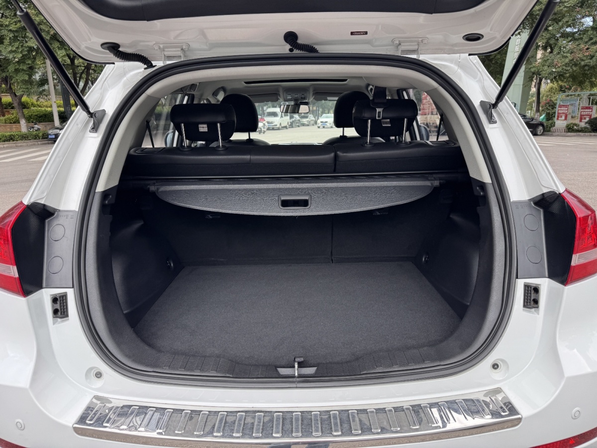 Haval H2 2016 car image #27